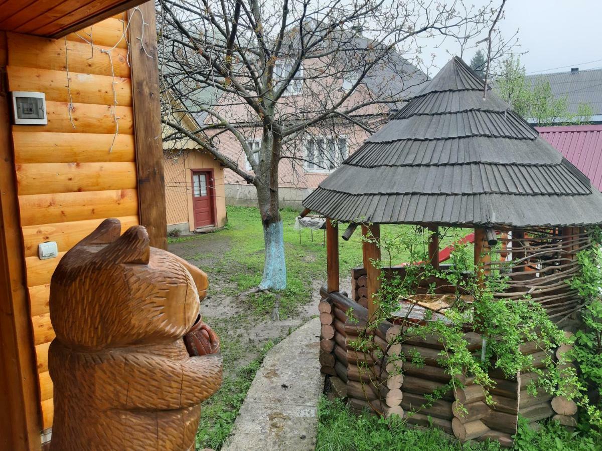Готель Людмила Siněvir Exteriér fotografie